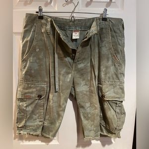 True Religion men’s cargo shorts